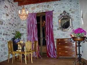 Xtrallusion offers characteristic Bed and Breakfast, B&B, Guest House, Hotel, Albergo and Country Lodge accommodation in Italy. Plus independent self-guided Walking, Adventure, Activity, Skiing and Paragliding Holiday itineraries on the Italian Rivieras, in the Italian Lakes, in the Italian Alps and in some of the most beautiful corners of Italy.